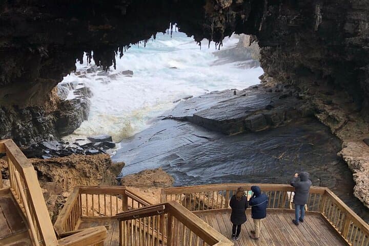 Small Group Kangaroo Island 4WD Tour