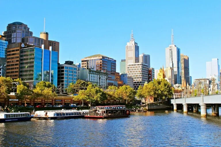 Melbourne city - backpackers - melbourne backpackers - australian backapckers