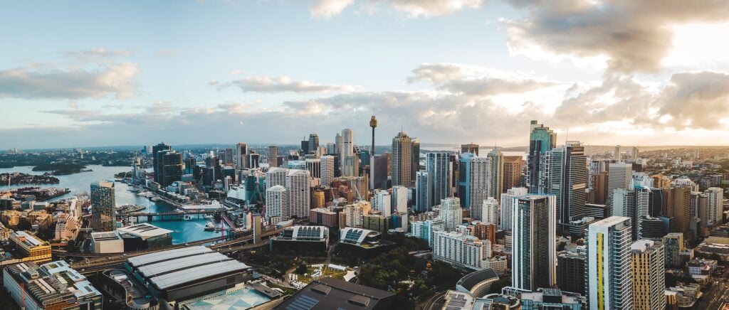 Becoming a backpacker au pair in australia 3 High rise buildings during day time - sydney backpackers - au pair australia - au pair in sydney